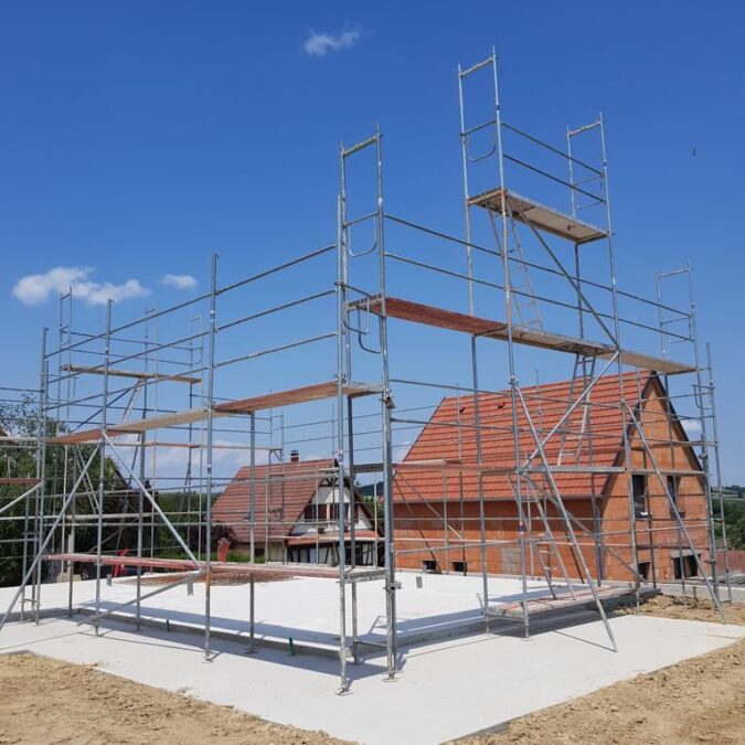 Comment calculer les crit&egrave;res de dimensions d’un &eacute;chafaudage ? Obernai